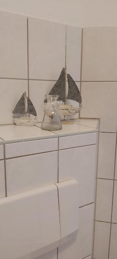 Gemuetliche Ferienwohnung Im Erdgeschoss- Jenaer Strasse Ерфурт Екстериор снимка